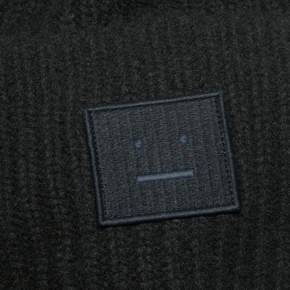 Acne Studios Large Face Logo Beanie - Black - Picture 3 of 6